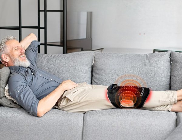 YUQBLITTY Red Light Therapy & Vibration Knee Massage  - Handheld Red Light Therapy Devices product photo, currently $46.95